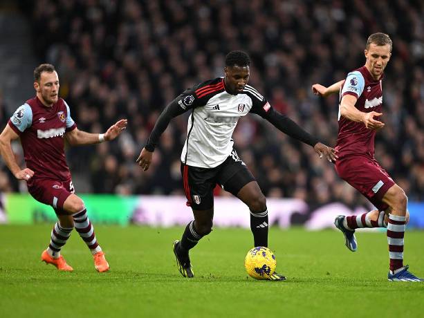 Siêu máy tình dự đoán Fulham vs West Ham, 21h00 ngày 14/9